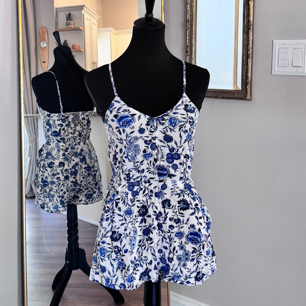 Blue & White Floral Mini Romper w/Pockets & Adjustable Straps